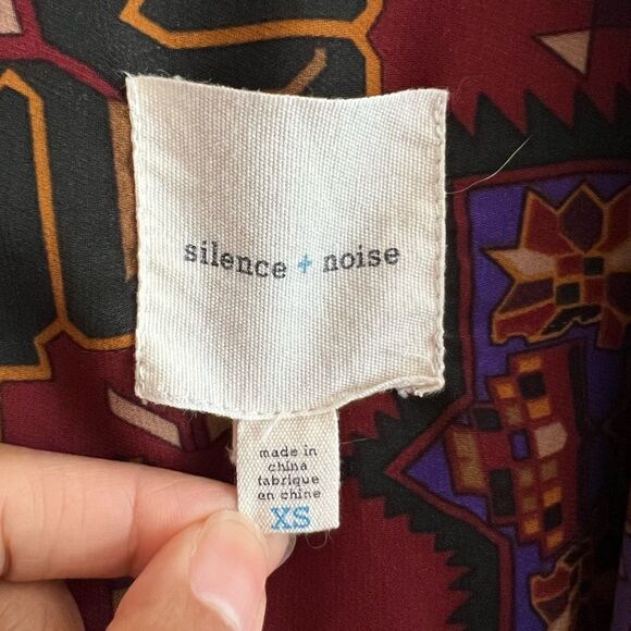 Silence + Noise Aztec Print Flowy Kimono Cardigan - Picture 5 of 6